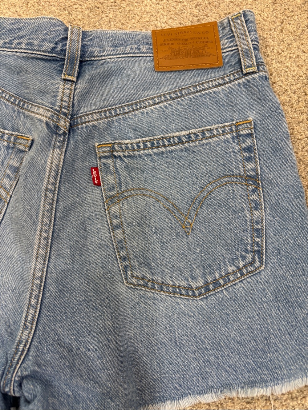 Levi's Premium Button Fly Ribcage Shorts Cutoff Button Fly 28 - Picture 4 of 13